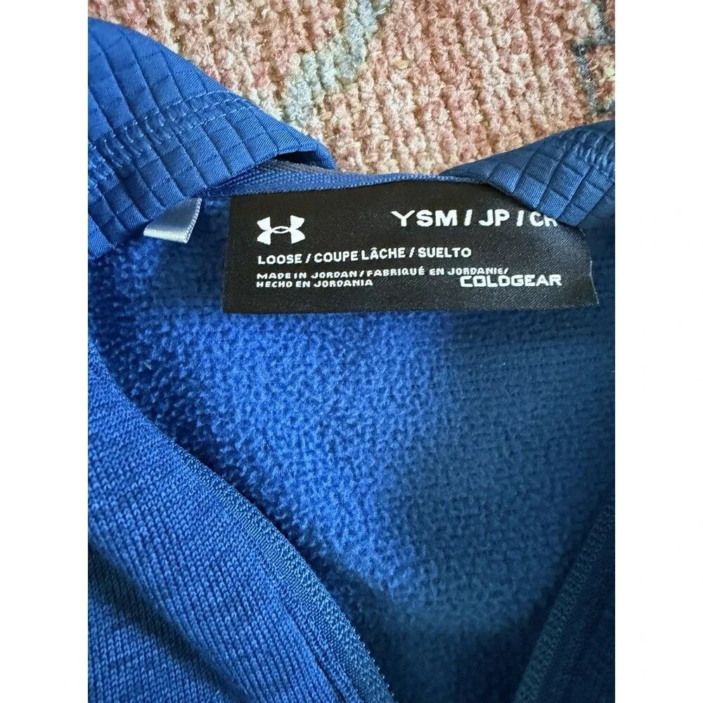 Under Armour this boys